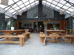 Ronia Mountain Villa Lembang