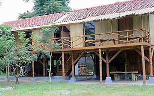Ronia Mountain Villa Lembang