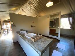 Honeyguide Khoka Moya Camp