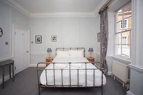 The Georgian Townhouse Pierrepont Place