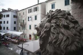Forza Lux Guest House