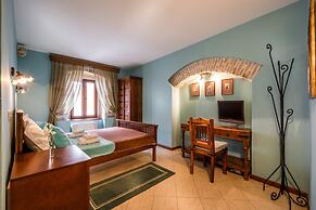 Forza Lux Guest House