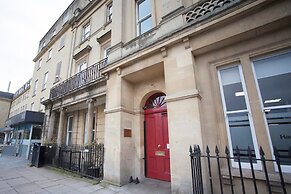 Stylish City Centre Apartment - Bath