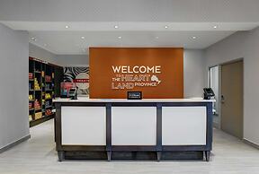 Hampton Inn & Suites by Hilton Belleville
