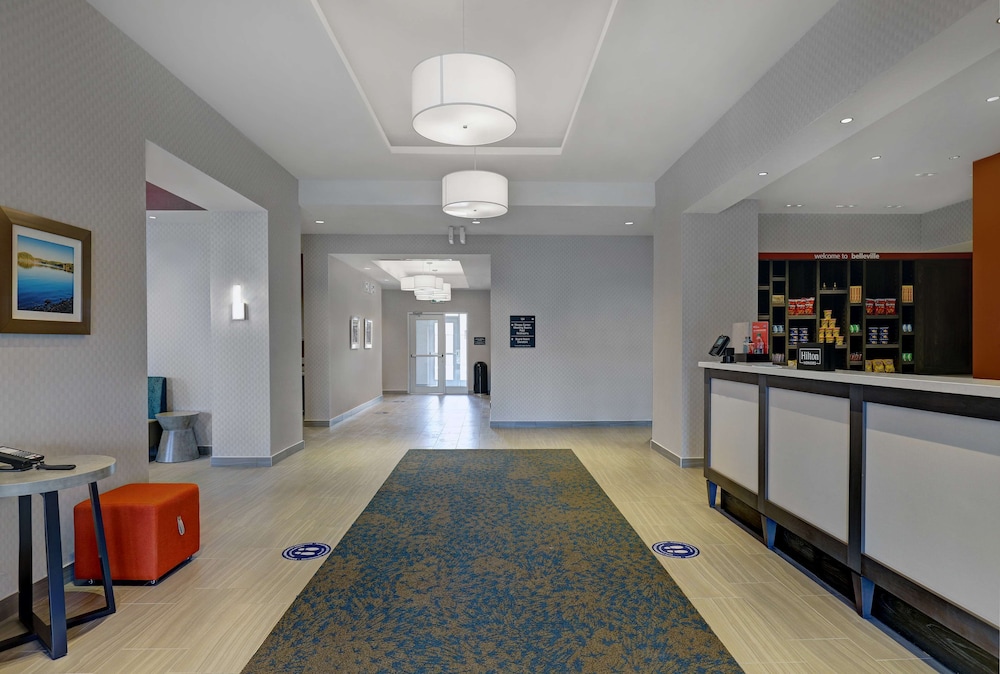 Hampton Inn & Suites by Hilton Belleville