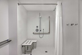 Hampton Inn & Suites by Hilton Belleville