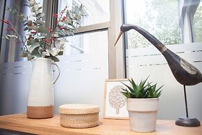 Stylish Wood Street Apartment