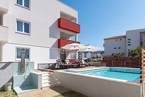 Apartment house Ivan John