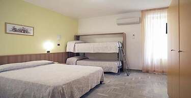 Hotel Ester Safer