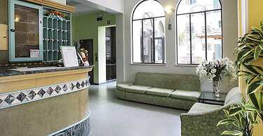 Hotel Ester Safer