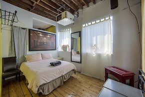 Comfortable Lofts in Downtown Toronto