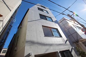 Laffitte Tokyo WEST