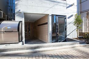 Laffitte Tokyo WEST