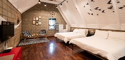 Soar Hotel