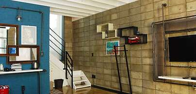 Soar Hotel