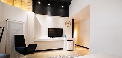 Soar Hotel