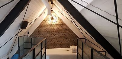 Soar Hotel