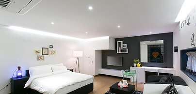 Soar Hotel