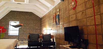 Soar Hotel