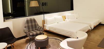 Soar Hotel