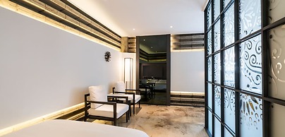 Soar Hotel