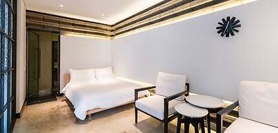 Soar Hotel