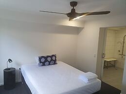 Redhill Cairns Shared Living – Martyn St - Hostel