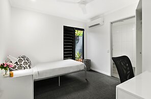 Redhill Cairns Shared Living – Martyn St - Hostel