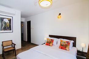 Half Hotel