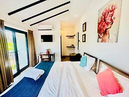 Half Hotel