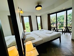 Half Hotel