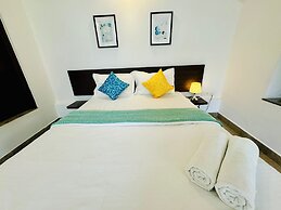 Half Hotel