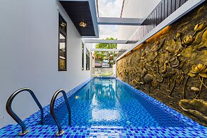 Green Hill Hotel