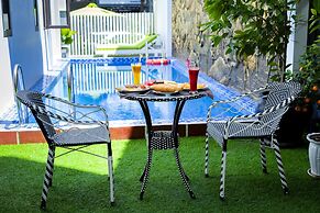 Green Hill Hotel