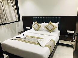 Hotel Flora Suites
