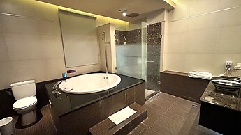 Shining Motel