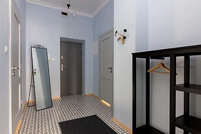 Hala Mirowska Stylish Apartment