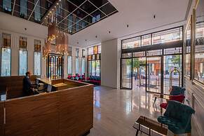 Stars Hotel