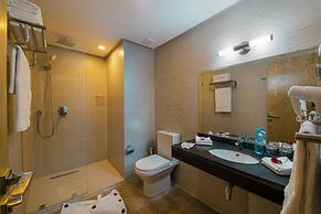 Stars Hotel