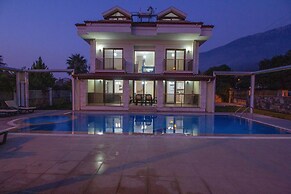 Zehra Villas