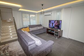 Zehra Villas