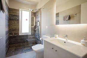 Sarpidon Suites