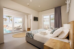 Sarpidon Suites