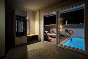 Sarpidon Suites