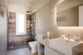 Sarpidon Suites
