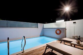 Sarpidon Suites
