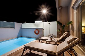 Sarpidon Suites