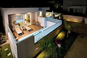 Sarpidon Suites