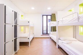 Benarrabá Hostel