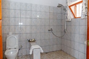 Rushel Kivu Lodge